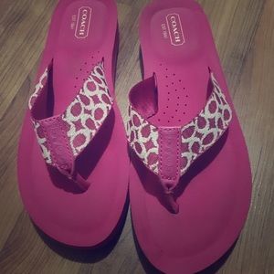 Coach flip flops